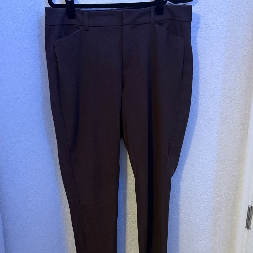 Old Navy Women's Brown Trousers